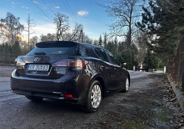 Lexus CT cena 52900 przebieg: 153000, rok produkcji 2012 z Kraków małe 379